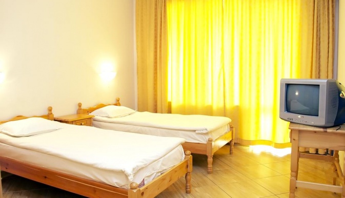 GOLDEN_DREAMS_APARTHOTEL_OFERTE_SUNNY_BEACH_BULGARIA_AIR_TOUR_TRAVEL